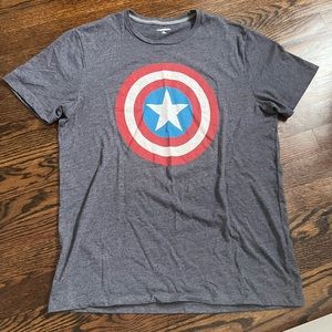 Old navy captain America shirt